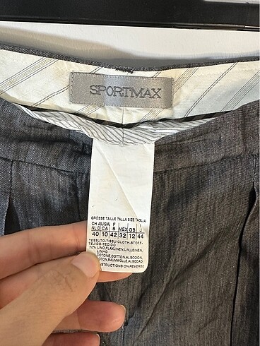 40 Beden Sportmax bayan kumaş pileli şort