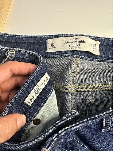 28 Beden mavi Renk Abercrombie & Fitch Bayan Jean