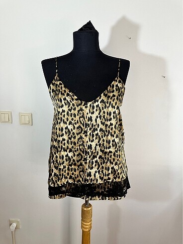 Zara Leopar Desenli Askılı Bayan Bluz