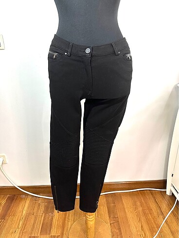 H&M Fermuar Detaylı Bayan Pantolon