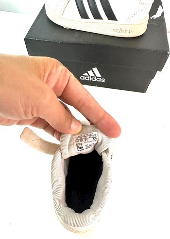 Adidas Beyaz Adidas Erkek Çocuk Spor Ayakkabı