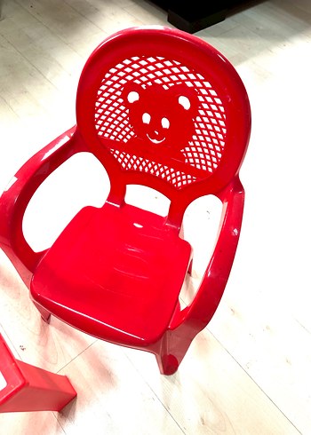 Siesta Kırmızı Ayıcık Desenli Çocuk Sandalyesi
