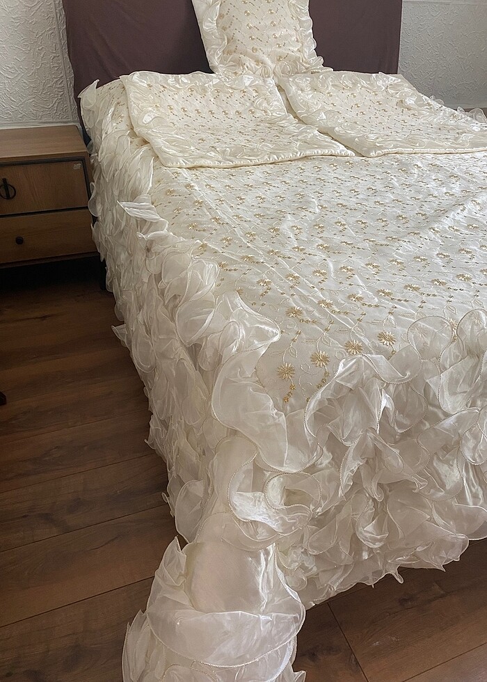 Çeyizlik yatak örtüsü - Görsel 4