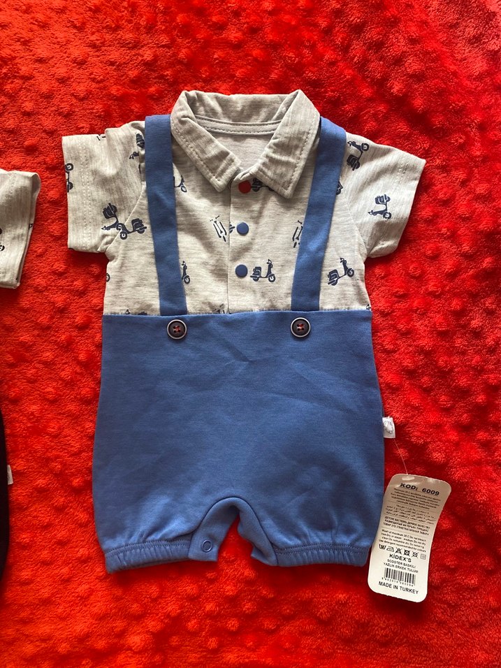 Düğmeli Kısa Kollu Bebek Tulumları - Görsel 3