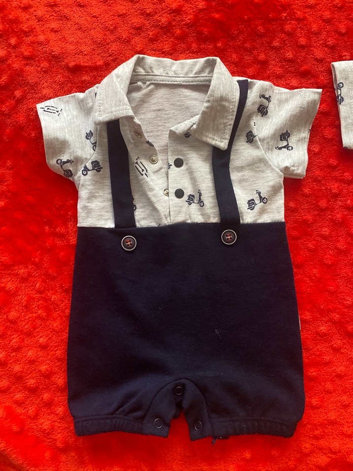 Düğmeli Kısa Kollu Bebek Tulumları - Görsel 2