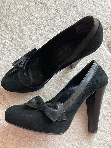 Siyah Süet Platform Topuklu Ayakkabı