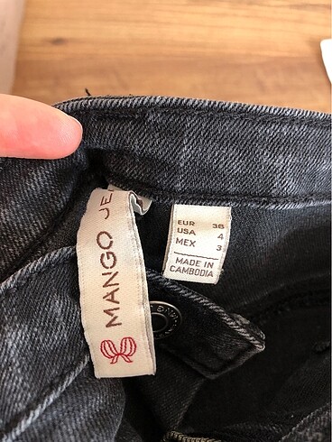 36 Beden siyah Renk Mango Siyah Jean