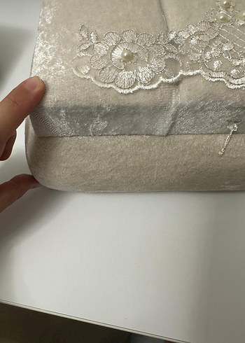  Beden beyaz Renk Dantel Detaylı Bej Vintage Düğün Kutusu