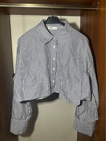 l Beden Gomlek crop