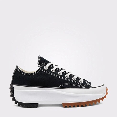 Converse Run Star Hike