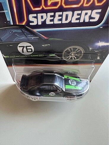 Porsche 934 Turbo RSR NEON