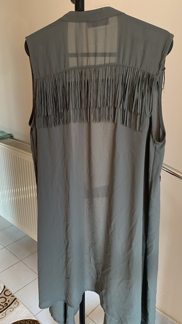 Yeşil Uzun Püsküllü Kadın Yelek - Görsel 2