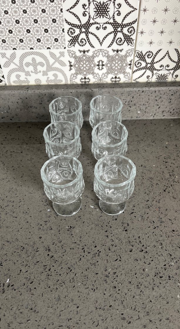 Ayaklı Desenli Cam Bardak Seti - Görsel 2