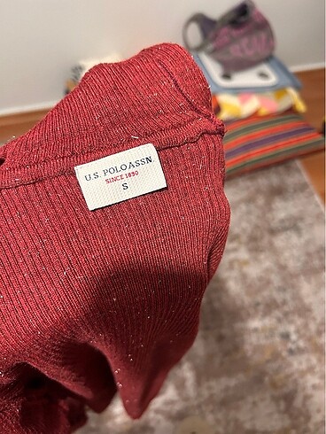 Us Polo assn bordo kazak triko hediye alındı 1 kez giydim S bede
