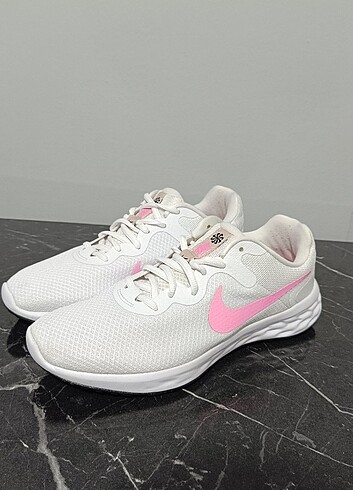 sıfır ayarında Nike