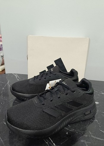 Adidas Siyah Erkek Koşu ve Spor Ayakkabısı