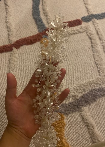 Beyaz Boncuklu Bohem Kadın Saç Aksesuarı