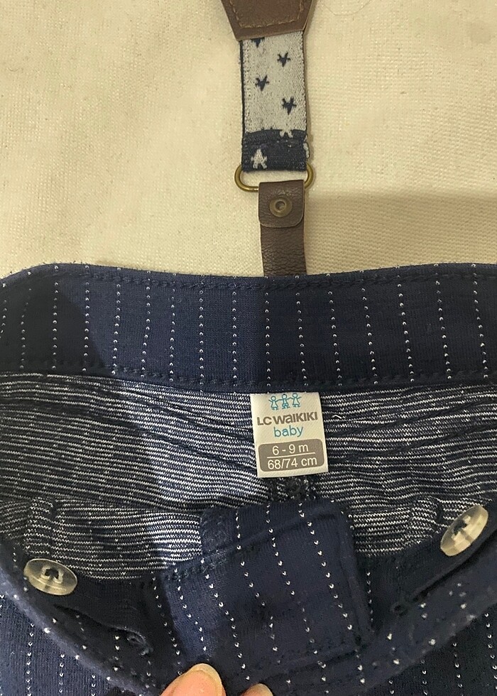 Erkek bebek papyonlu pantolonu askılı (4parça) şık takım - Görsel 3