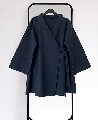 Lacivert kimono siyah etek
