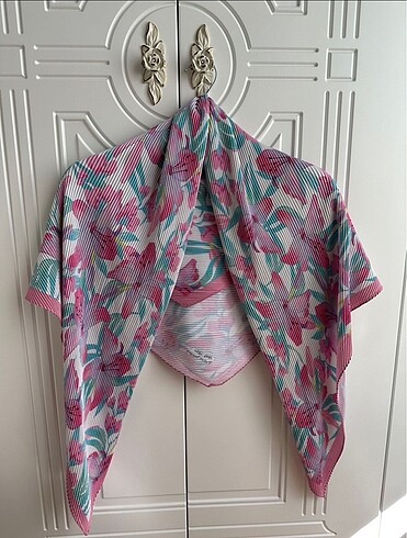  Beden pembe Renk Fresh scarfs pliseli çiçekli eşarp