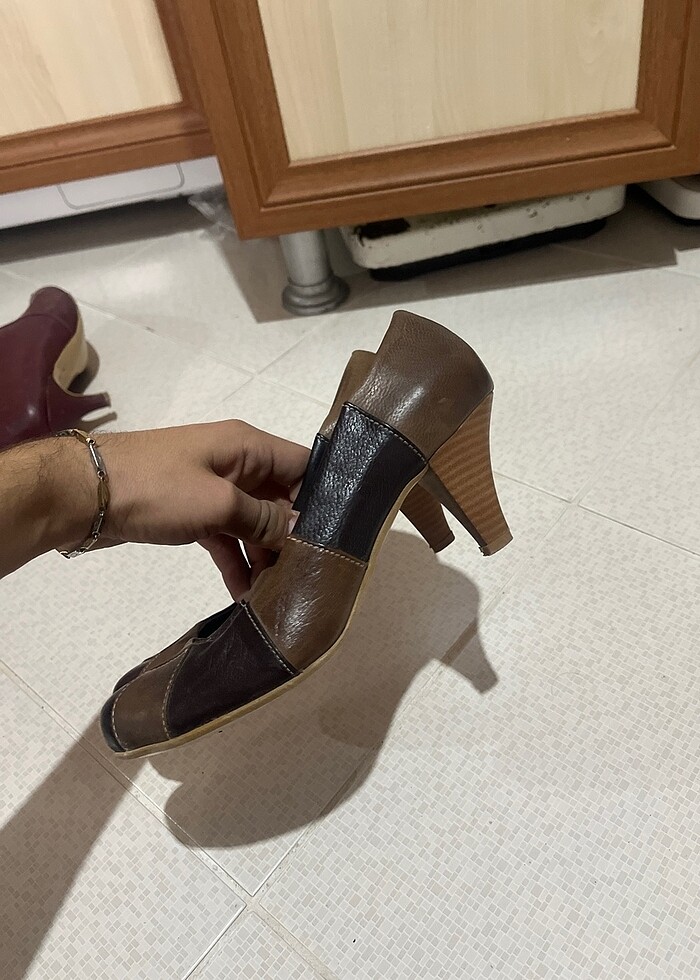 GÖN TOPUKLU AYAKKABI - Görsel 2