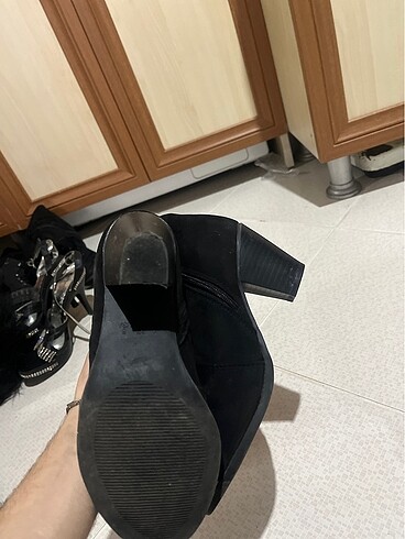 37 no topuklu bot - Görsel 5