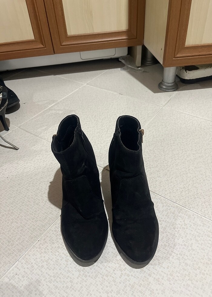 37 no topuklu bot - Görsel 3