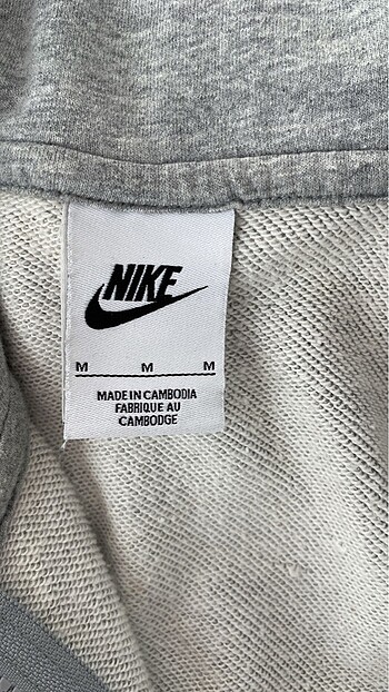 m Beden nike hırka