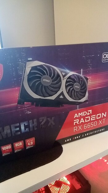 AMD Radeon RX 6650 XT 8gb Ekran kartı 0 ayarında