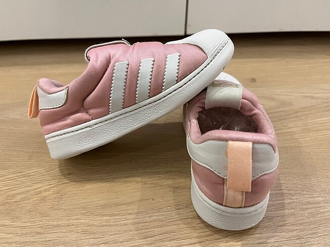 Adidas süperstar