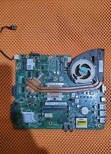 Fujitsu LIFEBOOK AH532 anakart 