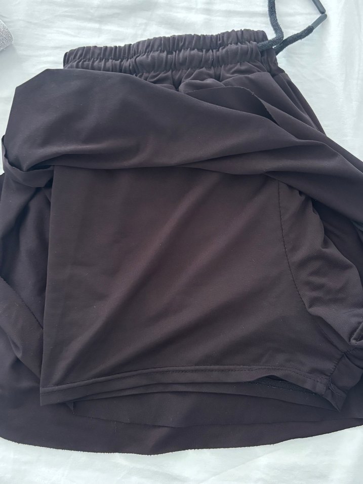 Lastikli spor şort etek - Görsel 3