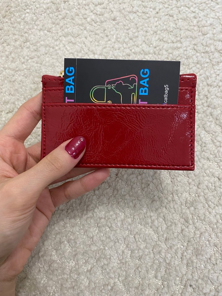 Kırmızı parlak cüzdan - Görsel 3