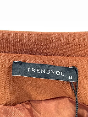38 Beden çeşitli Renk Trendyol & Milla Blazer %70 İndirimli.