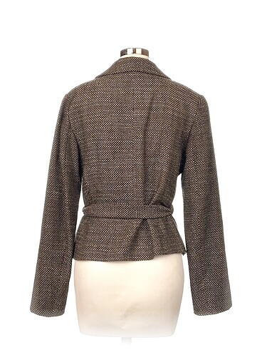 38 Beden Zara Blazer %70 İndirimli.