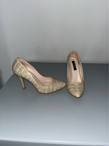 Diğer Stiletto ayakkabı