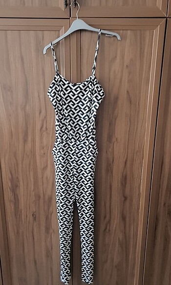 Siyah beyaz tulum  - Görsel 2