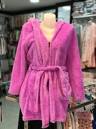 Peluş Sabahlık