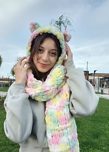Diğer Candy Bear şapkalı atkı