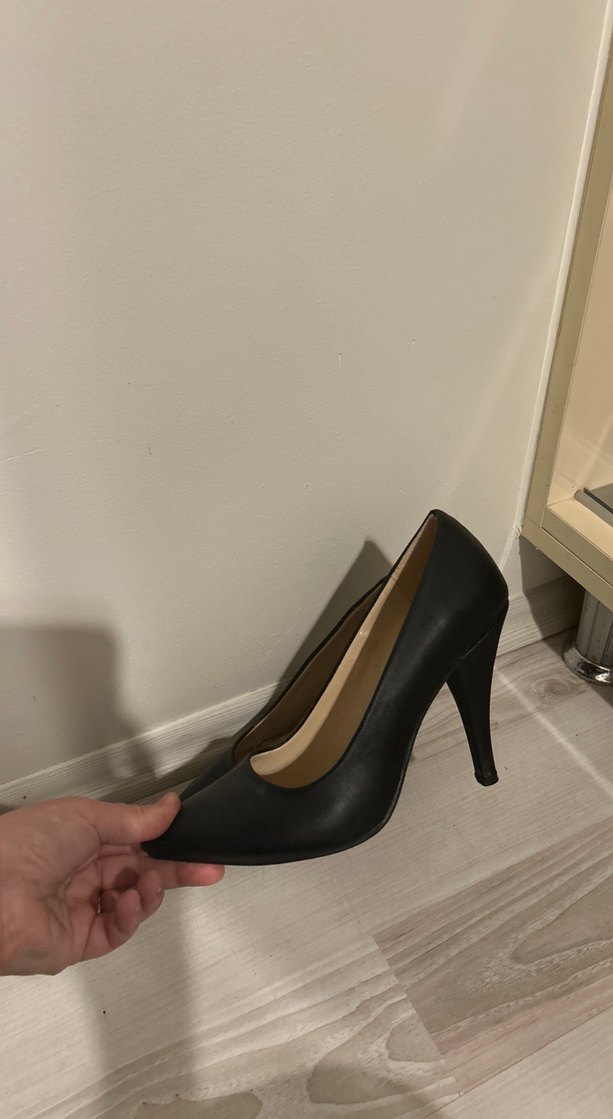 Siyah Klasik Stiletto Topuklu Kadın Ayakkabı - Görsel 2