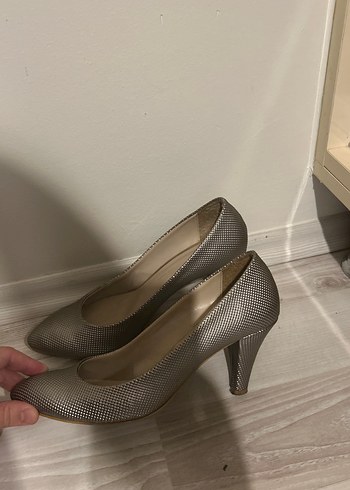 Bej Yılan Desenli Kadın Dolgu Topuklu Stiletto - Görsel 2