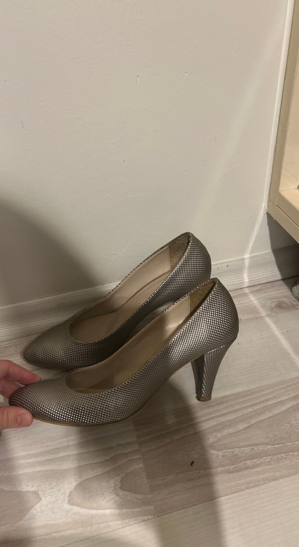 Bej Yılan Desenli Kadın Dolgu Topuklu Stiletto - Görsel 2