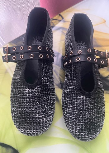 Tokalı Siyah Desenli Blok Babet - Görsel 3