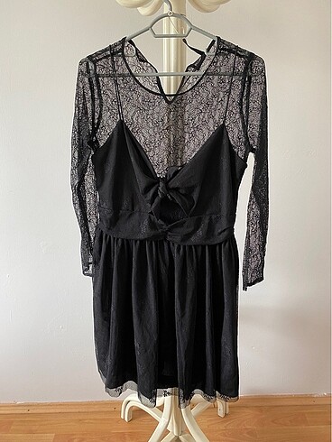 Zara dantelli mini elbise