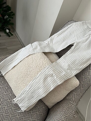 Mango Mango çizgili pantalon