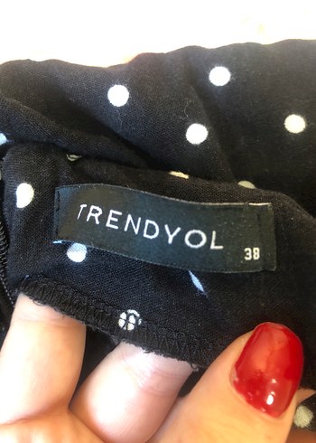 Siyah Puantiyeli Uzun Fırfırlı Etek - Görsel 2