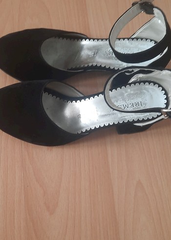 Siyah Tokalı çocuk Topuklu Ayakkabı - Görsel 3