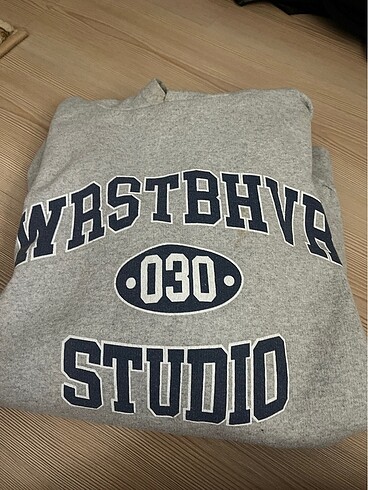 xl Beden gri sweat