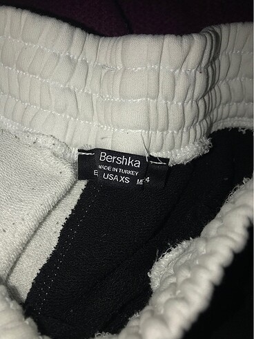 xs Beden Bershka eşofman