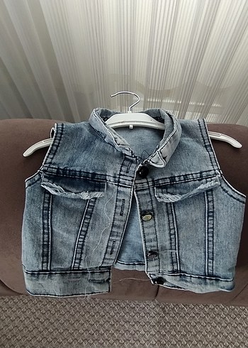 LC Waikiki Kız Çocuk Gri Denim Düğmeli Yelek